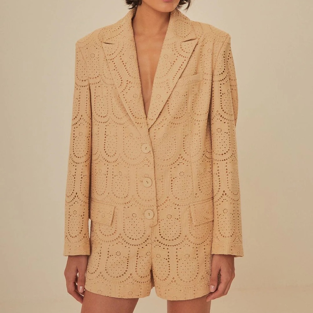 FARM RIO Sand Cotton Eyelet Tailored Romper in Sand Size XS NWT